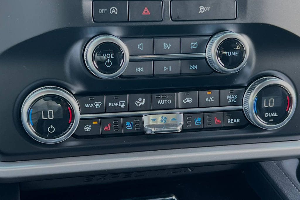 2024 Ford Expedition XLT 22