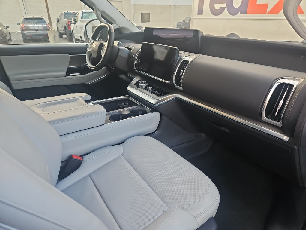 Thumbnail: 2025 Ford Expedition - 12