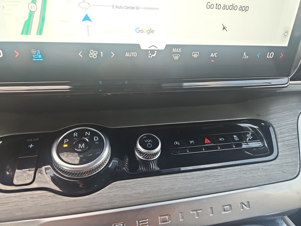 Thumbnail: 2025 Ford Expedition - 20