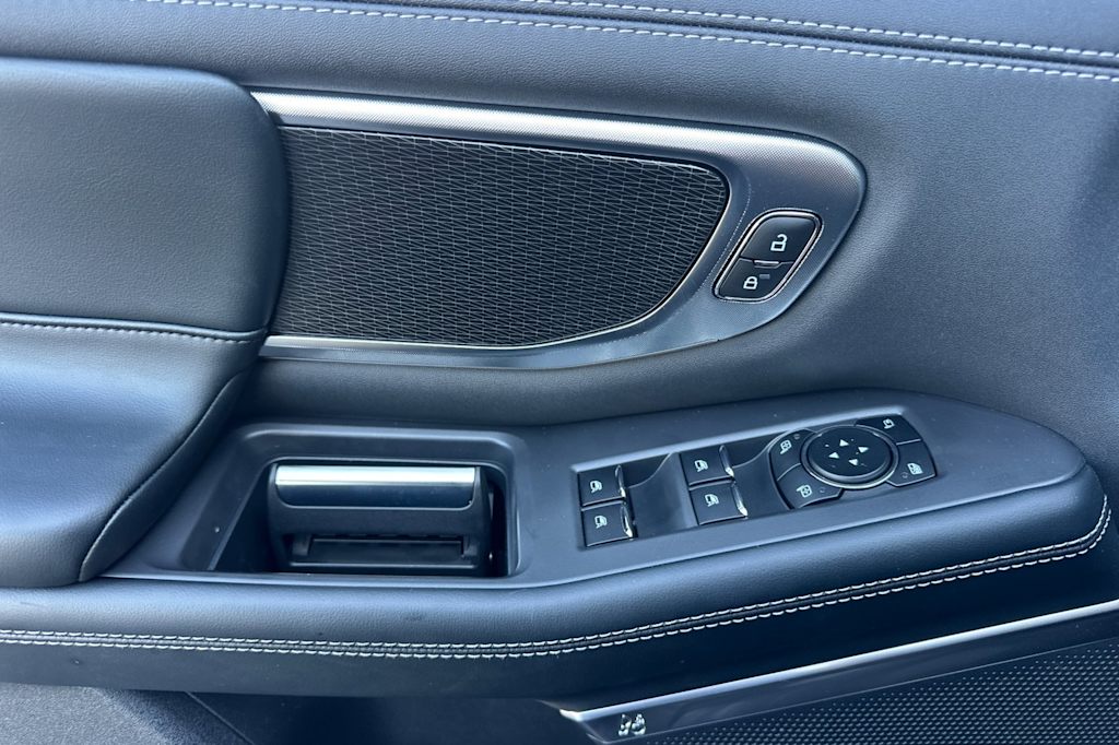 Thumbnail: 2025 Ford Expedition - 19