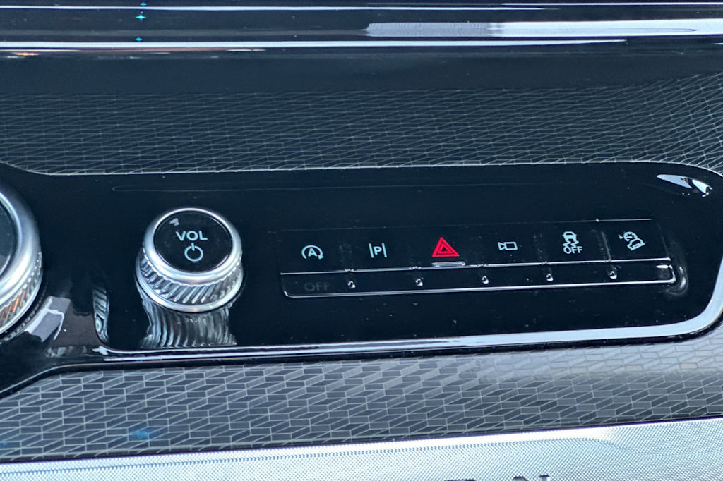 Thumbnail: 2025 Ford Expedition - 24