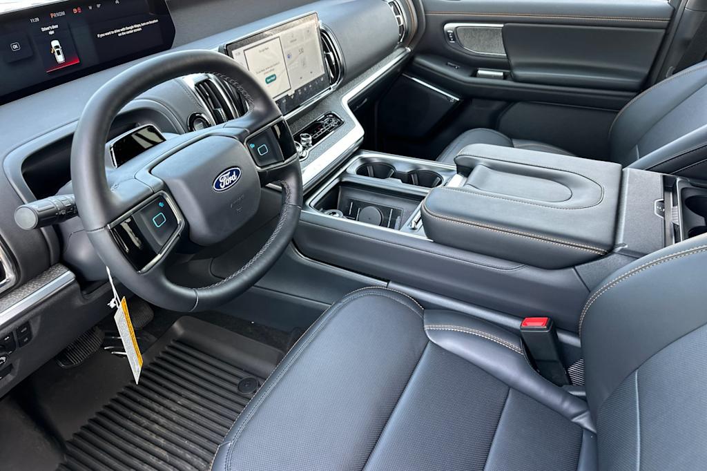 Thumbnail: 2027 Ford Expedition - 9