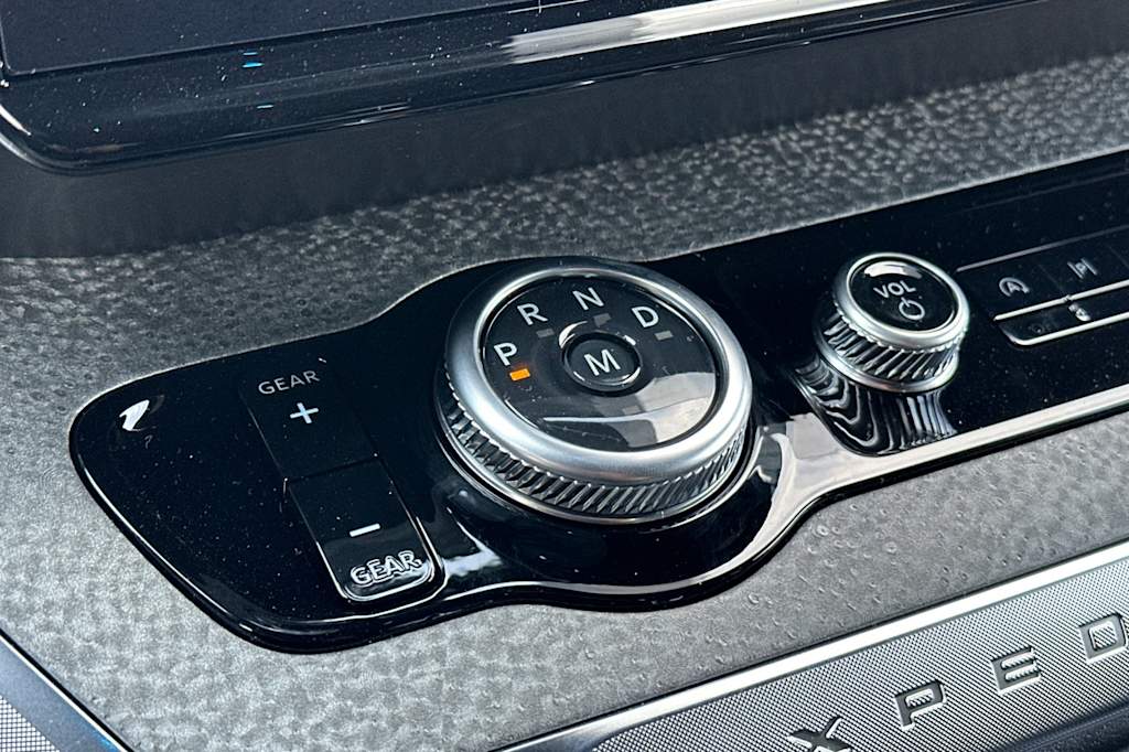 Thumbnail: 2027 Ford Expedition - 27