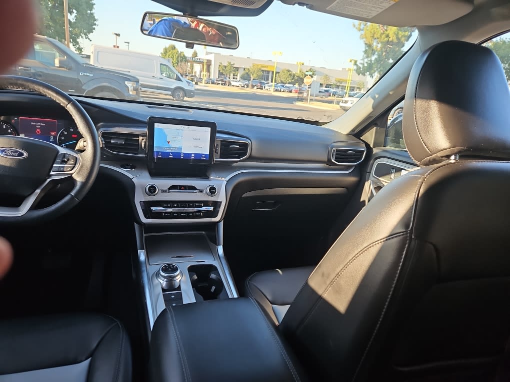 Thumbnail: 2023 Ford Explorer - 8