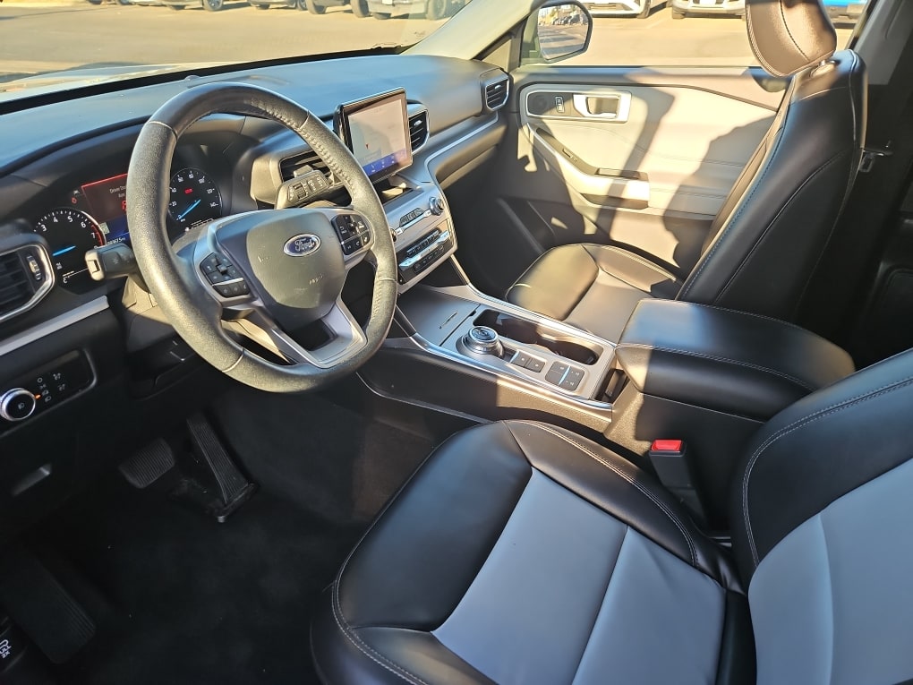 Thumbnail: 2023 Ford Explorer - 12