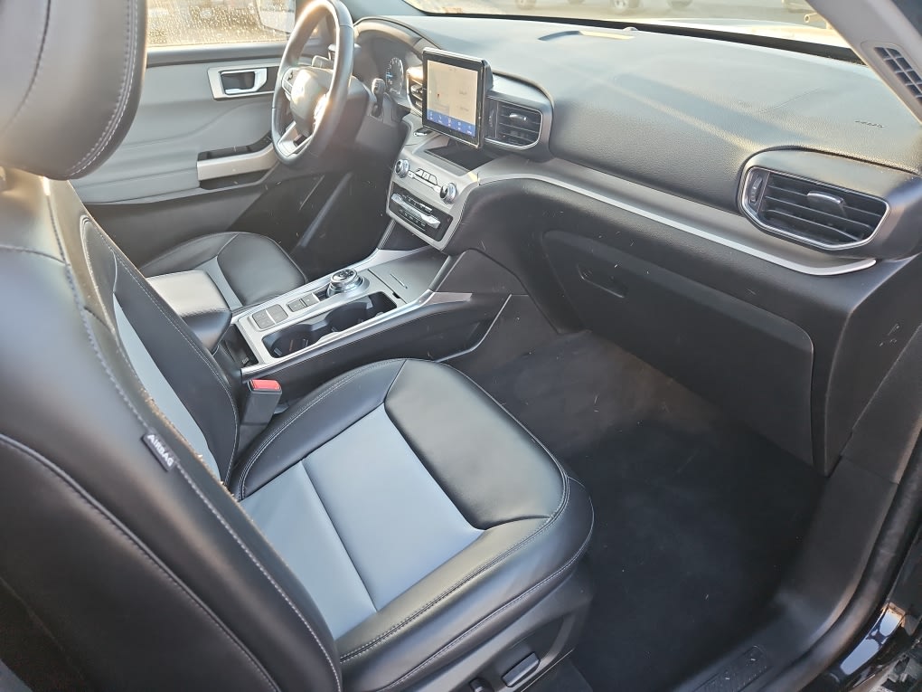 Thumbnail: 2023 Ford Explorer - 10