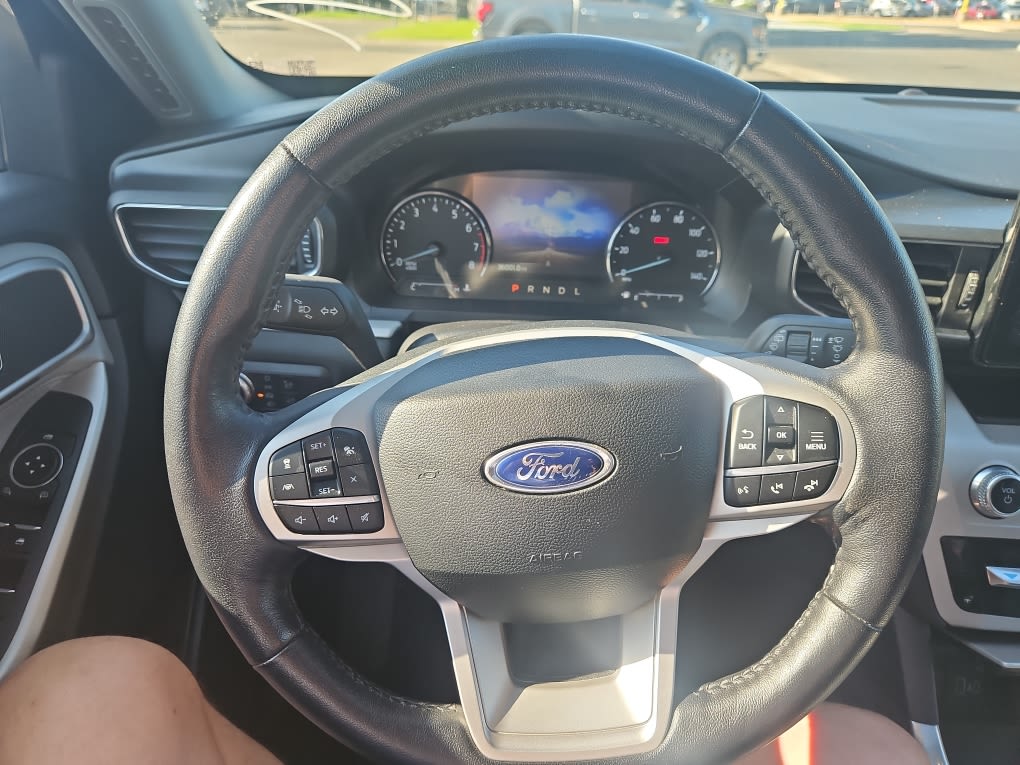 Thumbnail: 2023 Ford Explorer - 13