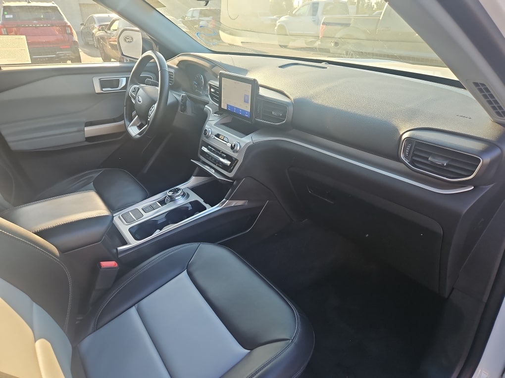 Thumbnail: 2023 Ford Explorer - 12