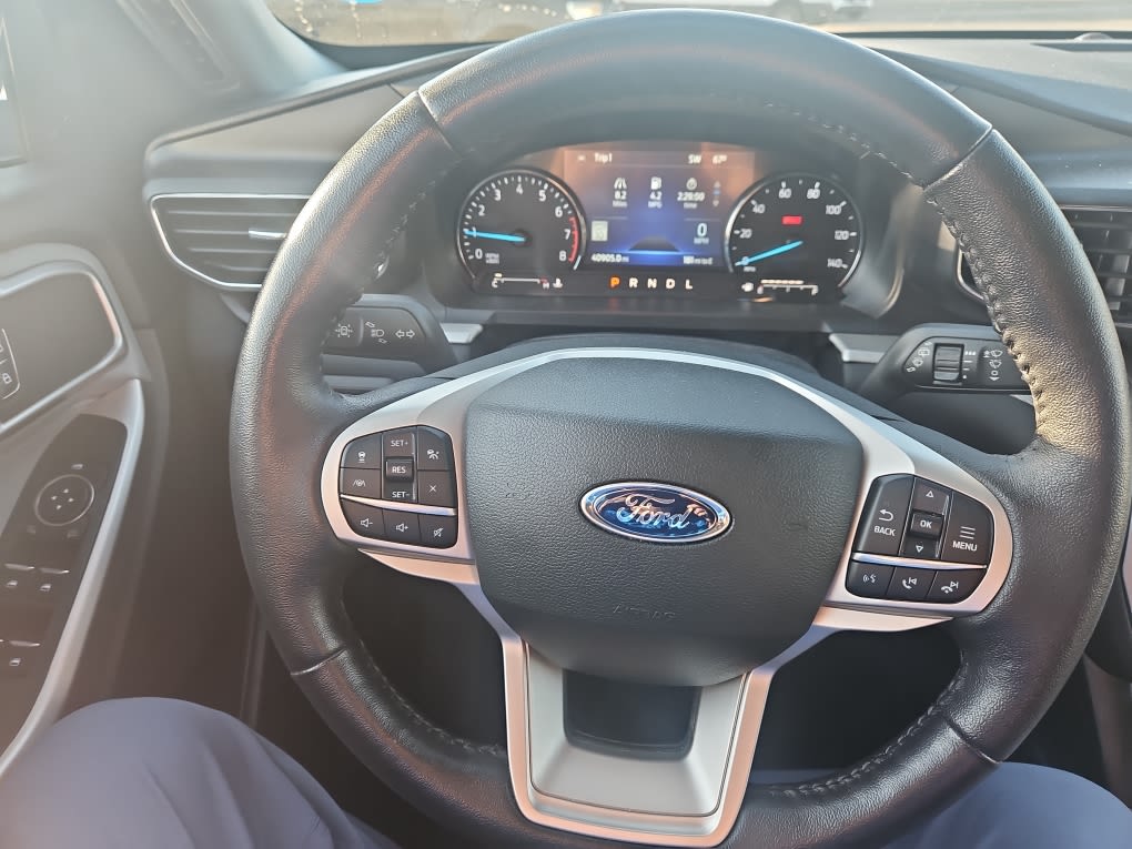 Thumbnail: 2023 Ford Explorer - 13