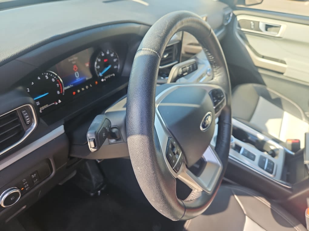 Thumbnail: 2023 Ford Explorer - 13