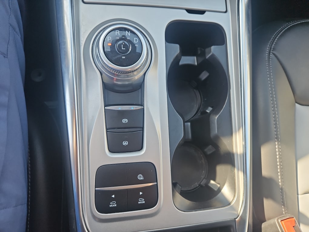 Thumbnail: 2023 Ford Explorer - 22