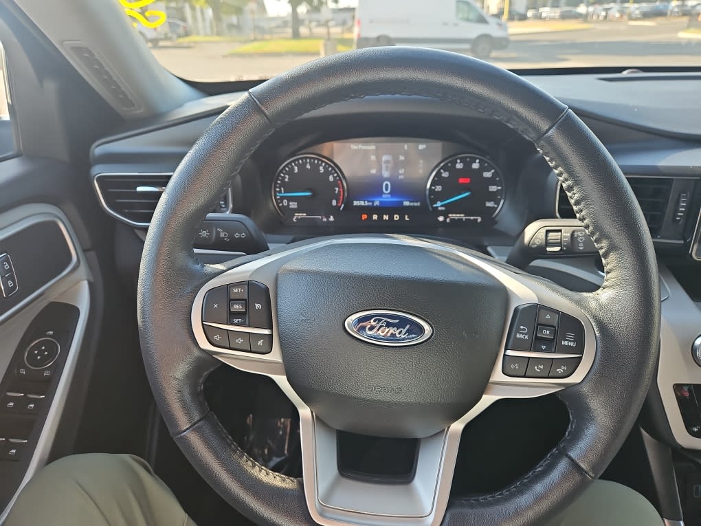 Thumbnail: 2023 Ford Explorer - 12