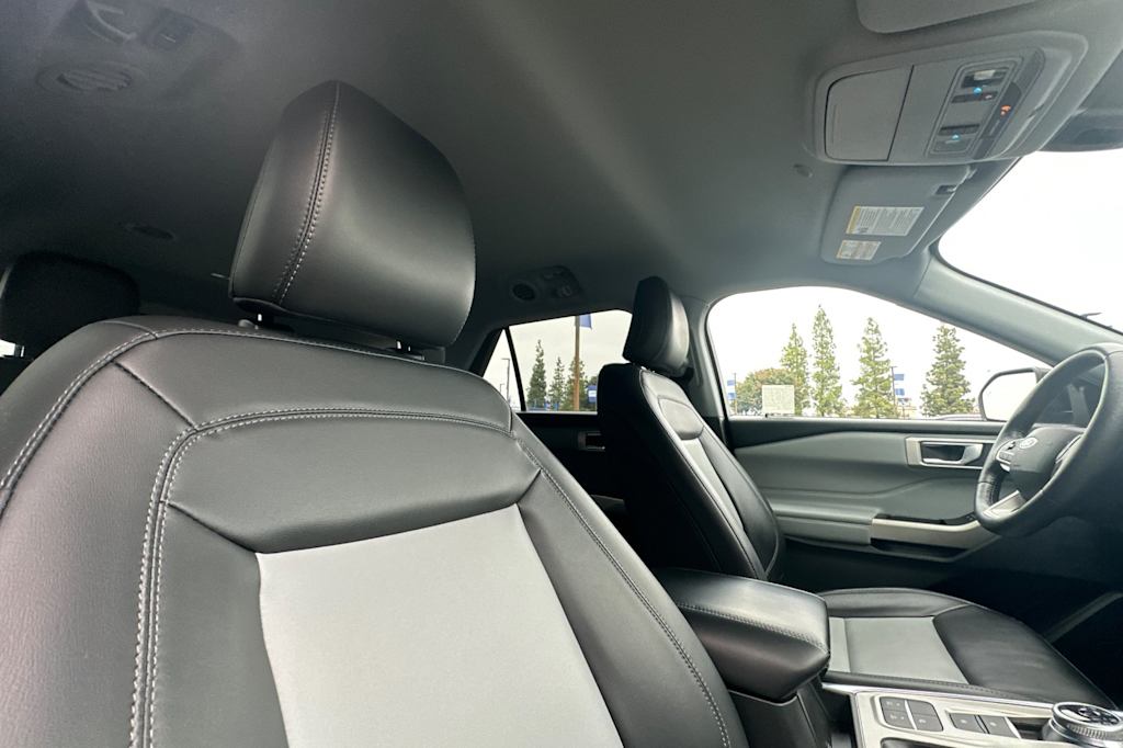 Thumbnail: 2022 Ford Explorer - 10