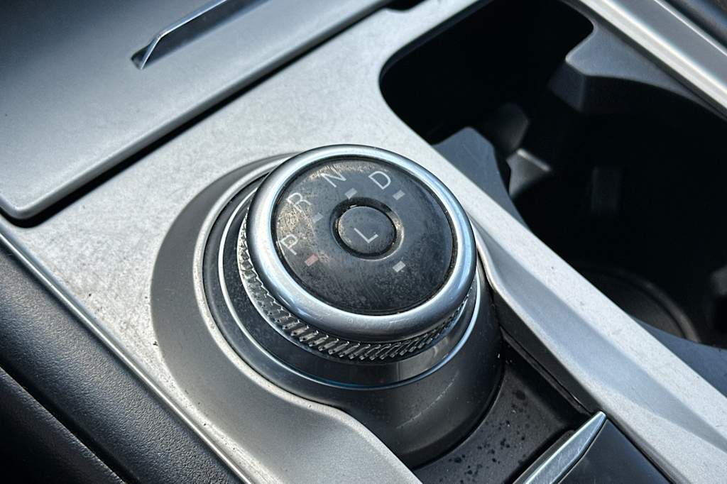 2023 Ford Explorer XLT 15