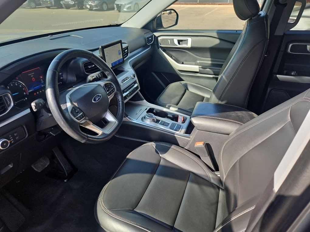Thumbnail: 2022 Ford Explorer - 21