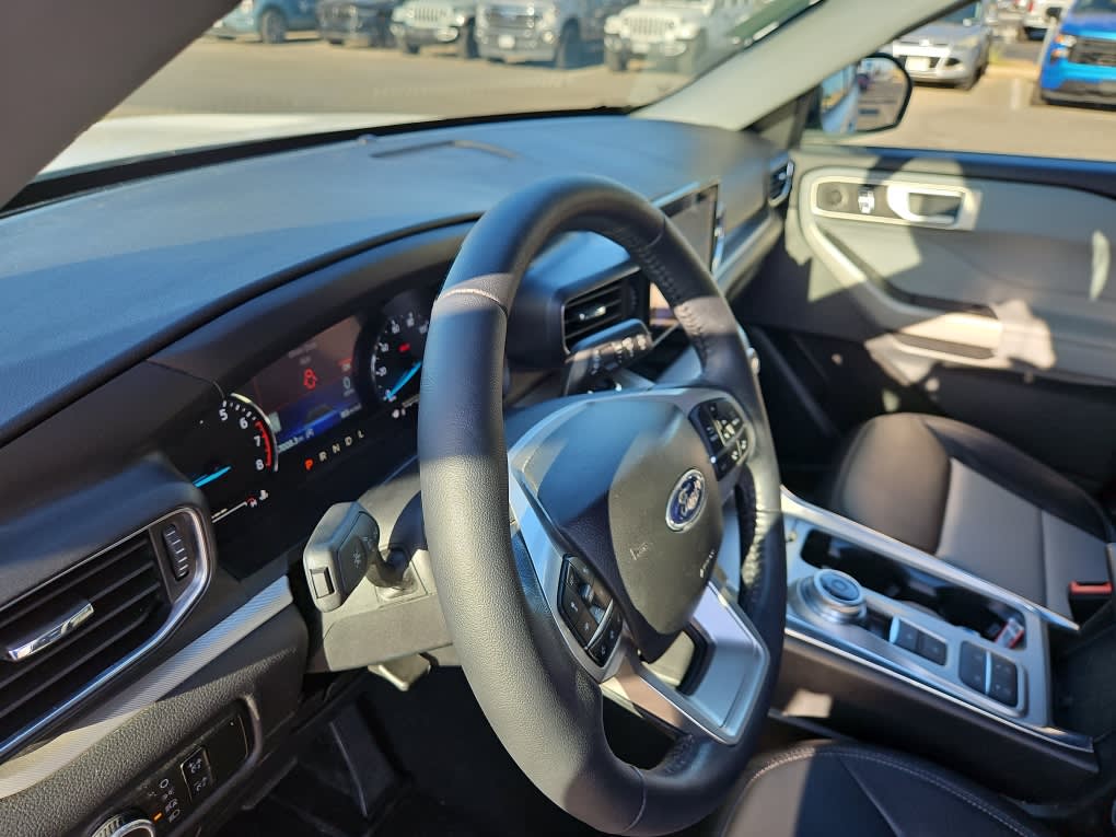 Thumbnail: 2023 Ford Explorer - 2