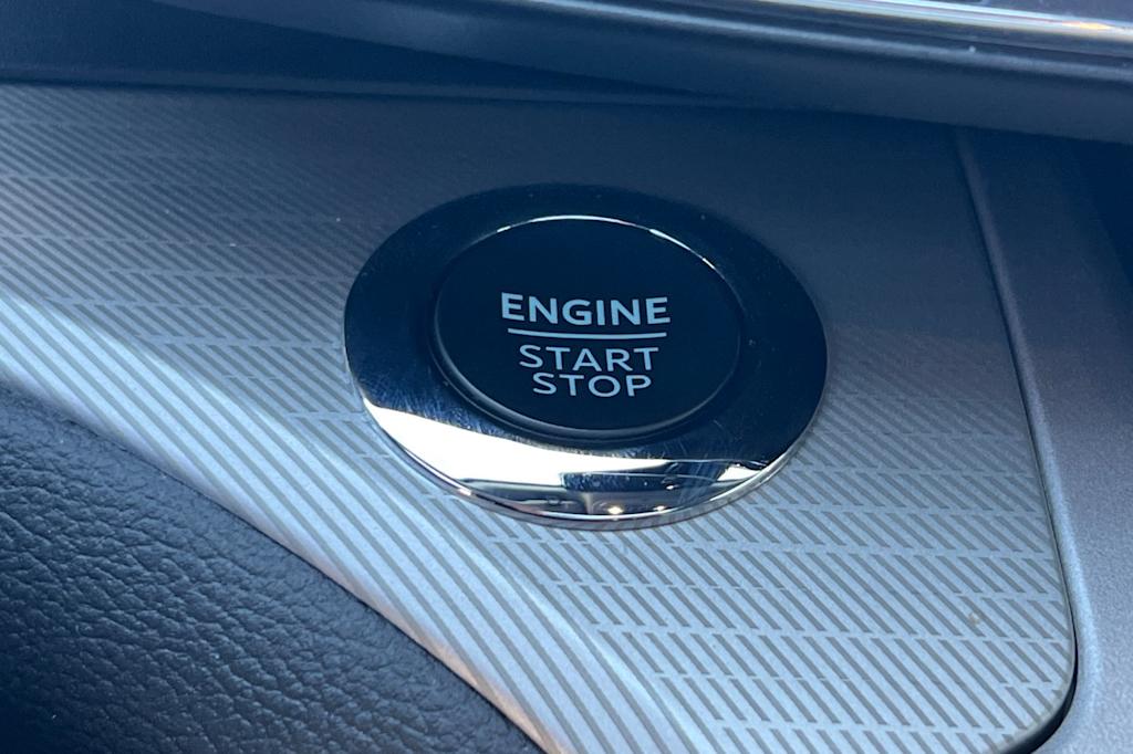 Thumbnail: 2023 Ford Explorer - 27