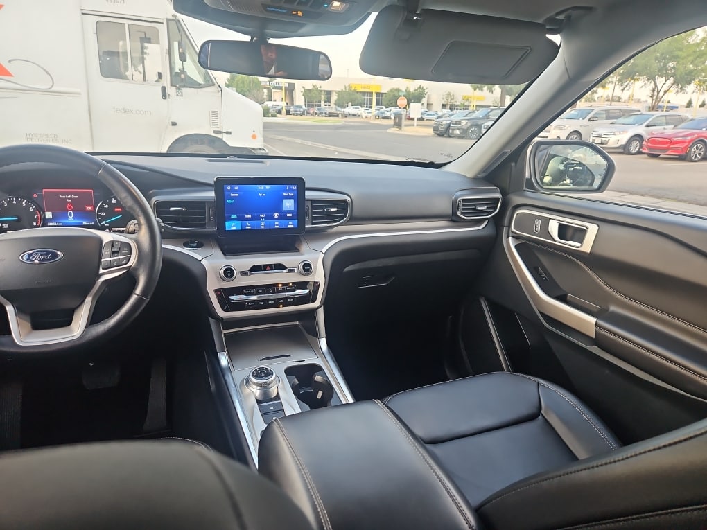 Thumbnail: 2023 Ford Explorer - 8