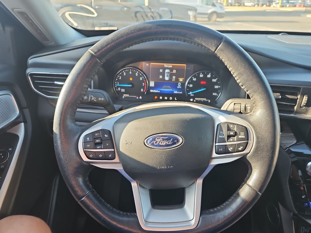 Thumbnail: 2023 Ford Explorer - 12