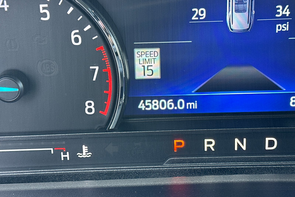 2022 Ford Explorer XLT 28