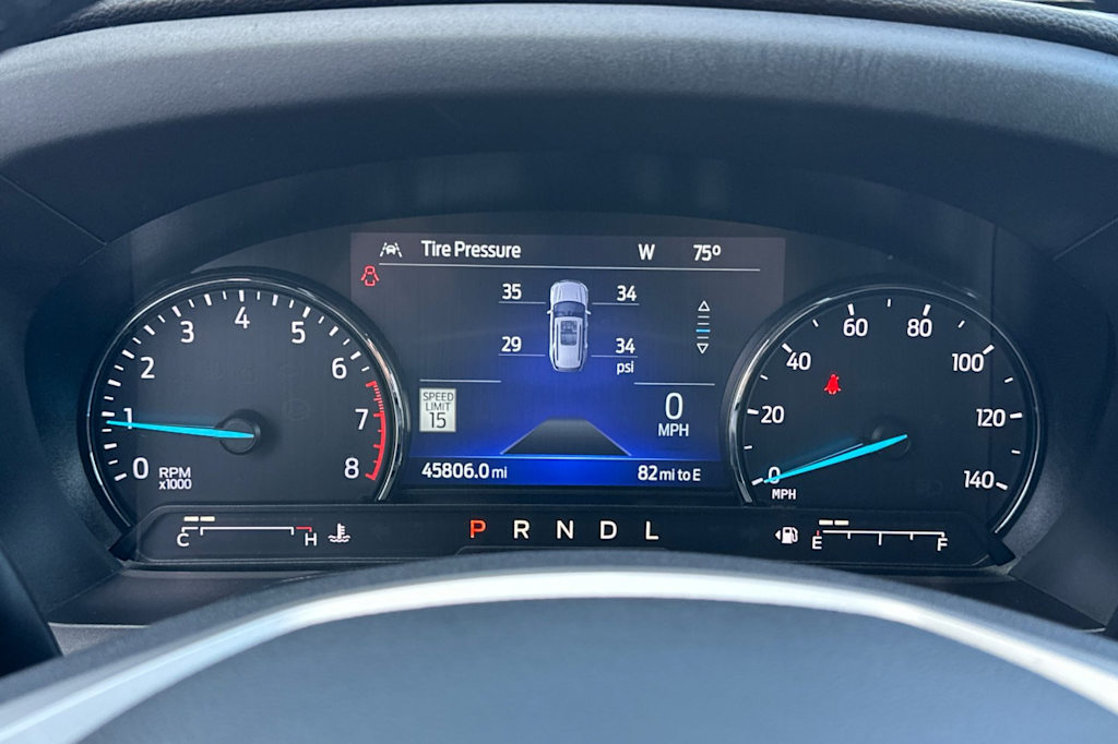 2022 Ford Explorer XLT 16