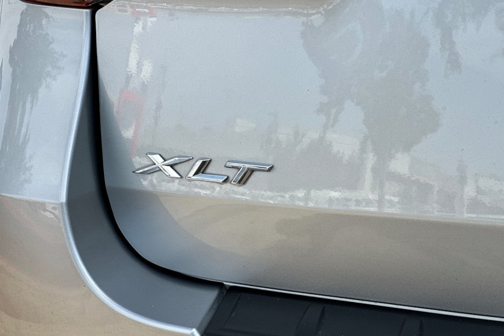 Thumbnail: 2023 Ford Explorer - 7