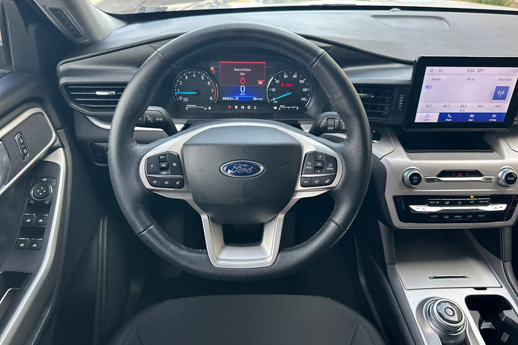 Thumbnail: 2023 Ford Explorer - 9