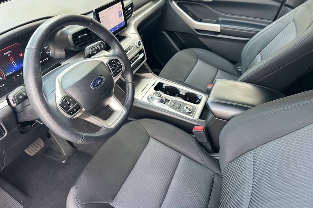 Thumbnail: 2023 Ford Explorer - 10