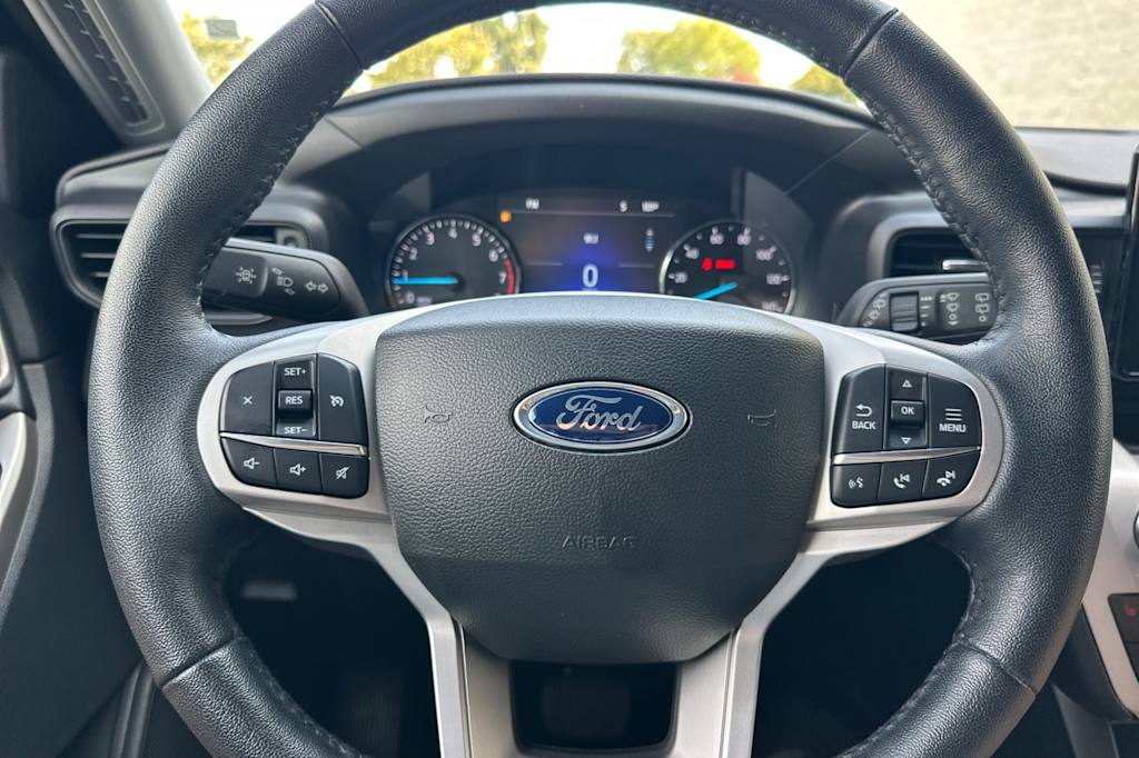 Thumbnail: 2023 Ford Explorer - 14