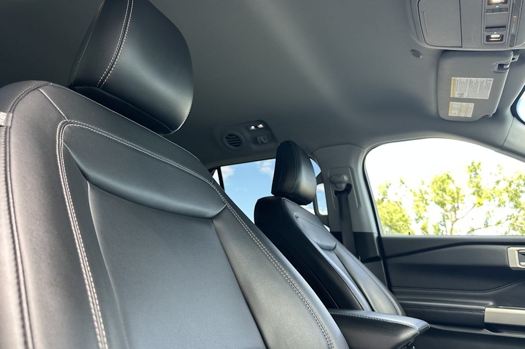 Thumbnail: 2021 Ford Explorer - 10