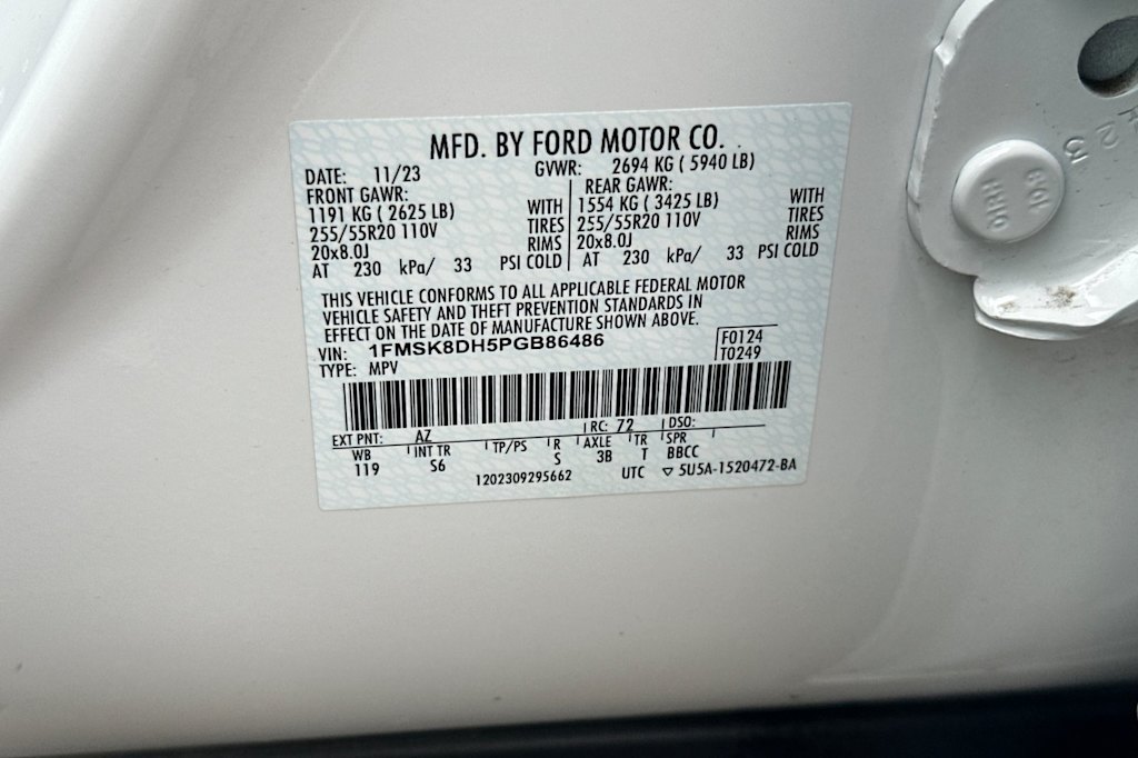 Thumbnail: 2023 Ford Explorer - 17