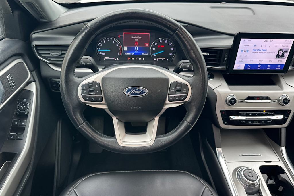Thumbnail: 2023 Ford Explorer - 11