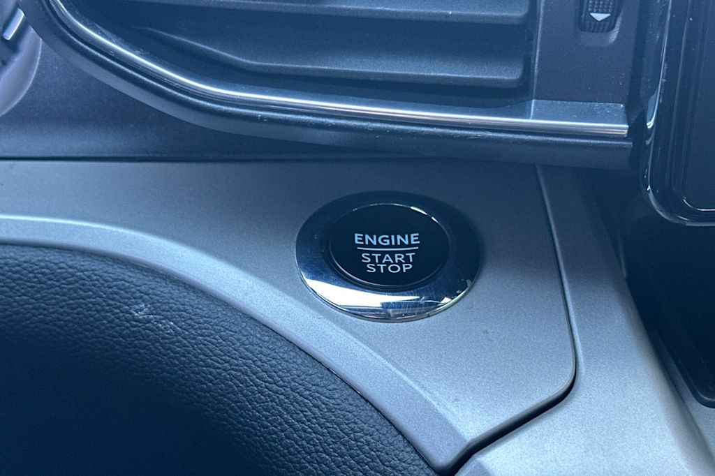 2022 Ford Explorer XLT 27