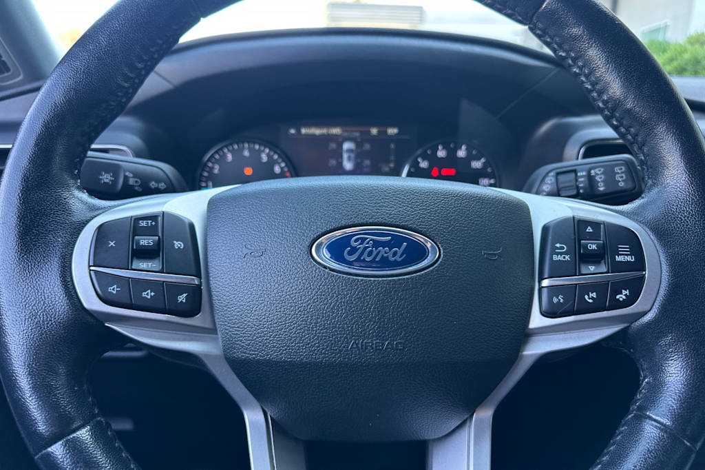 2022 Ford Explorer XLT 28