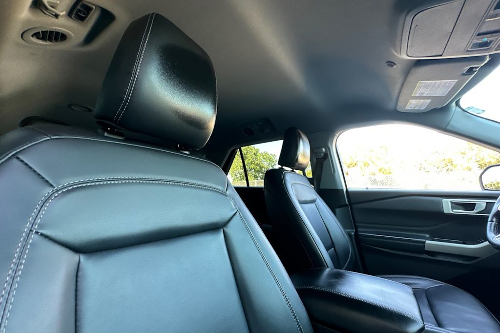 2022 Ford Explorer XLT 10