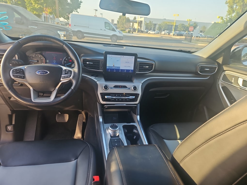 Thumbnail: 2023 Ford Explorer - 9