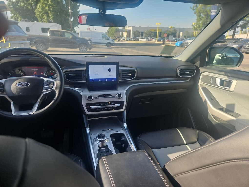 Thumbnail: 2023 Ford Explorer - 8