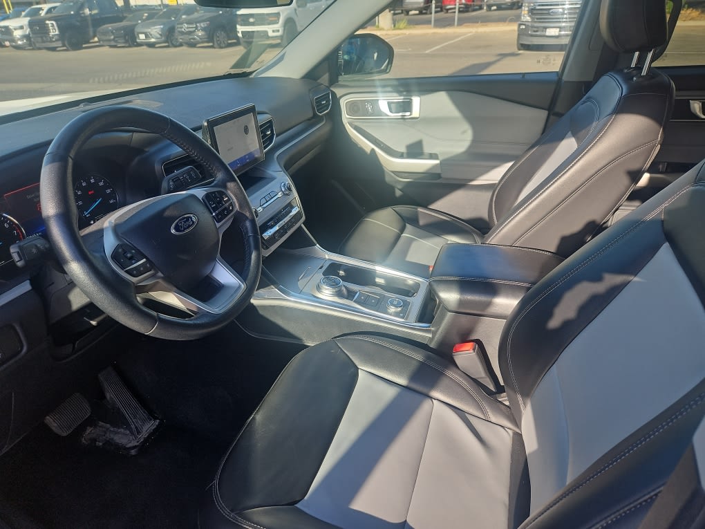 Thumbnail: 2023 Ford Explorer - 20