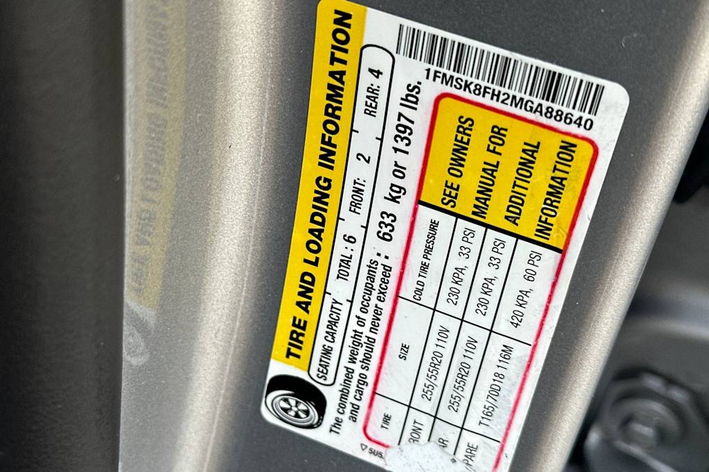 Thumbnail: 2021 Ford Explorer - 16