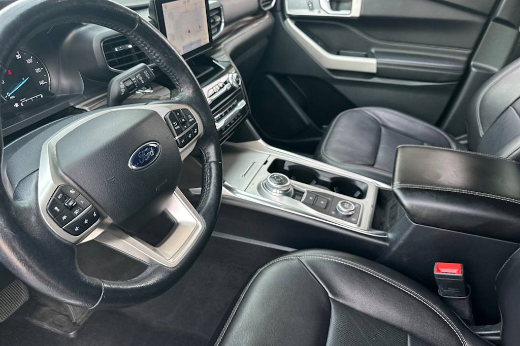 Thumbnail: 2021 Ford Explorer - 9