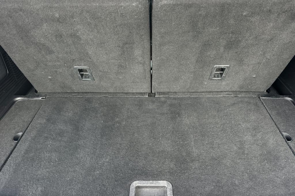 Thumbnail: 2021 Ford Explorer - 15