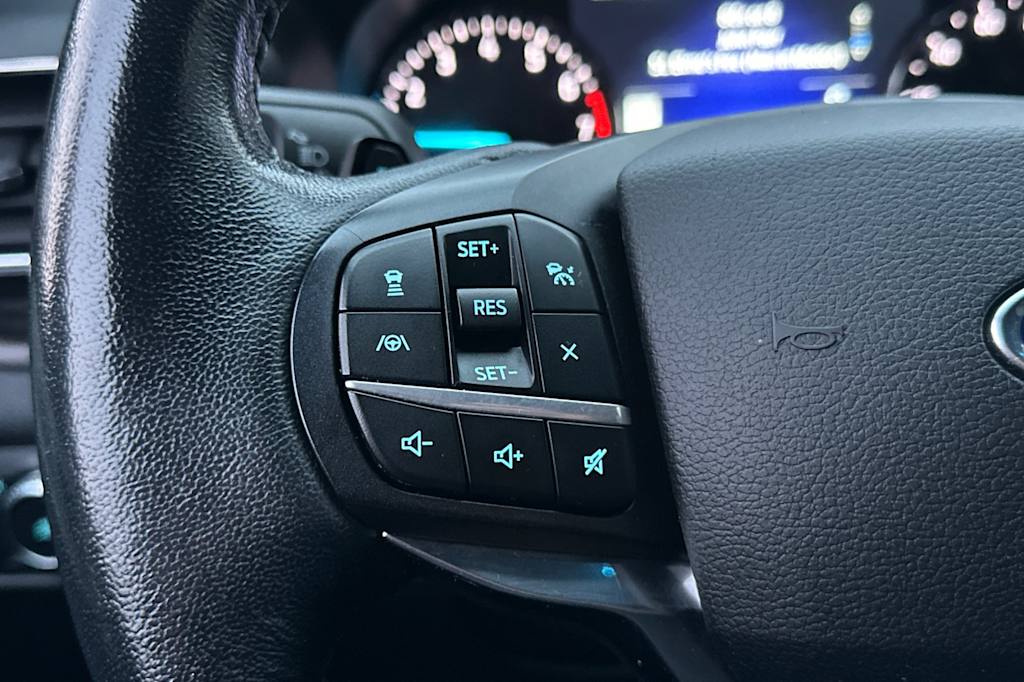 Thumbnail: 2020 Ford Explorer - 28