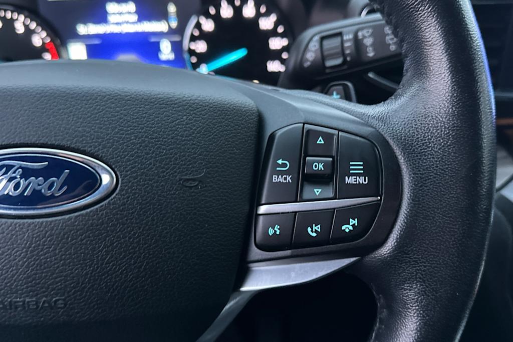 Thumbnail: 2020 Ford Explorer - 29