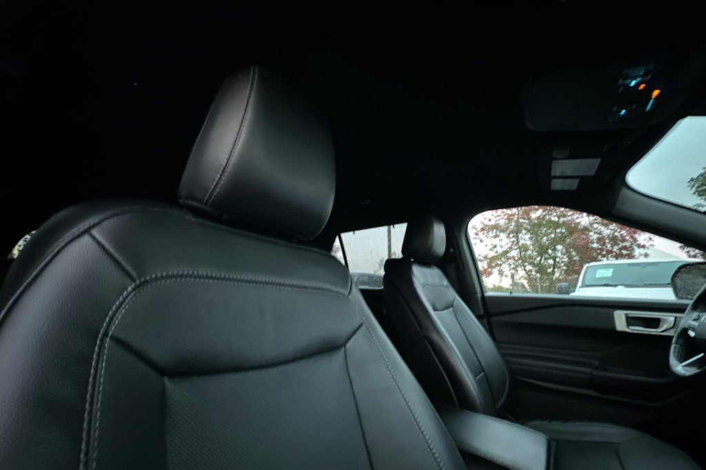 Thumbnail: 2020 Ford Explorer - 10