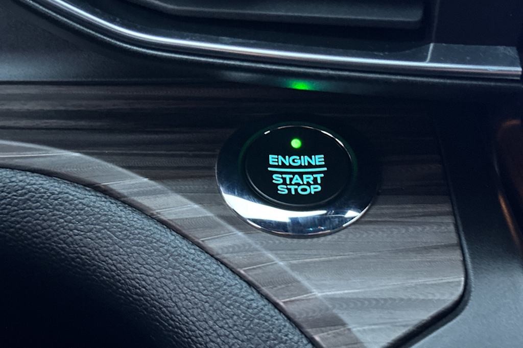 Thumbnail: 2020 Ford Explorer - 25