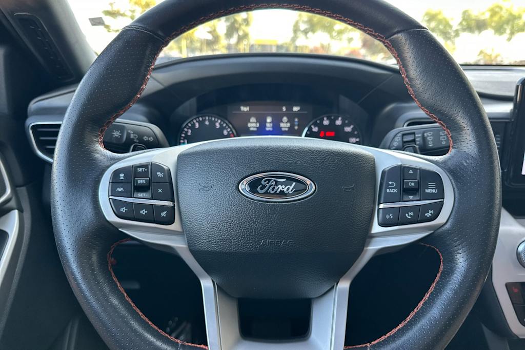 Thumbnail: 2023 Ford Explorer - 28