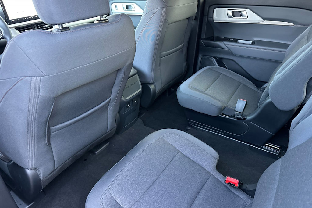 Thumbnail: 2026 Ford Explorer - 12