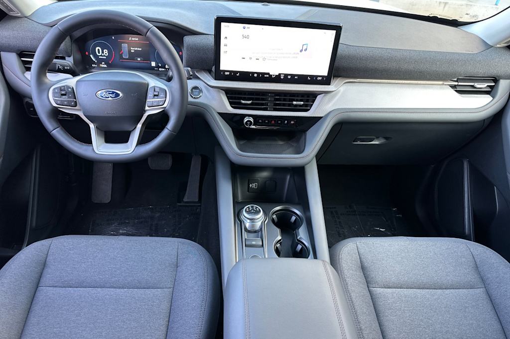 Thumbnail: 2026 Ford Explorer - 2