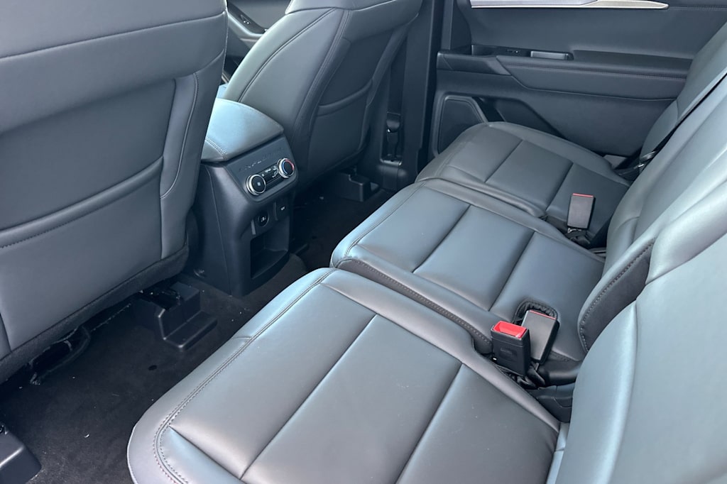 Thumbnail: 2026 Ford Explorer - 12