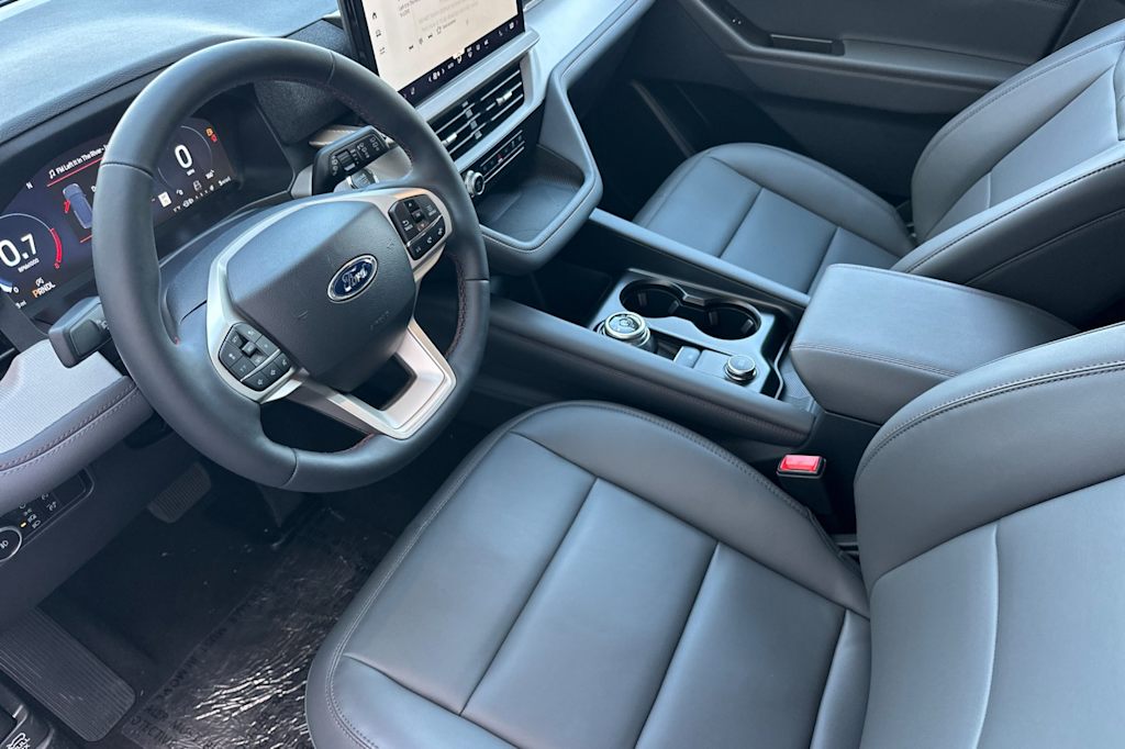 Thumbnail: 2026 Ford Explorer - 9